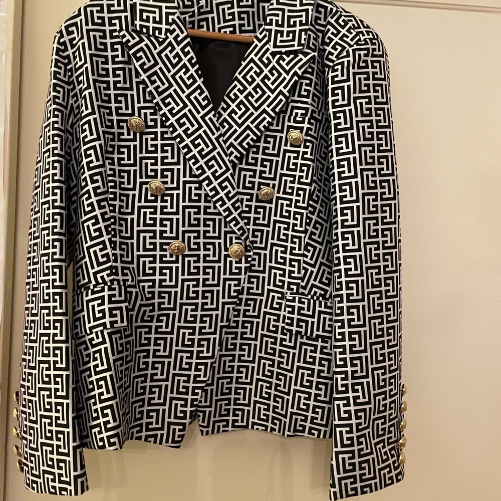 Black and White Geometric Women's Blazer